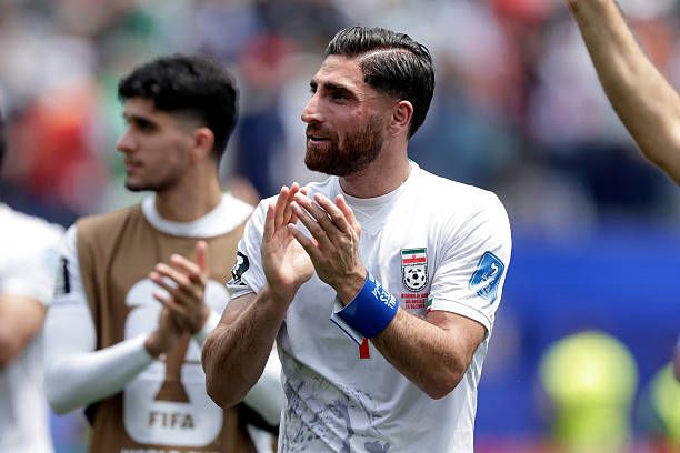 Iran leave powerful hand-written message for the world after hard-fought World Cup draw