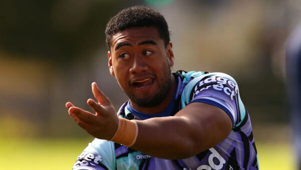 Leigh sign Melbourne prop Vaalepu