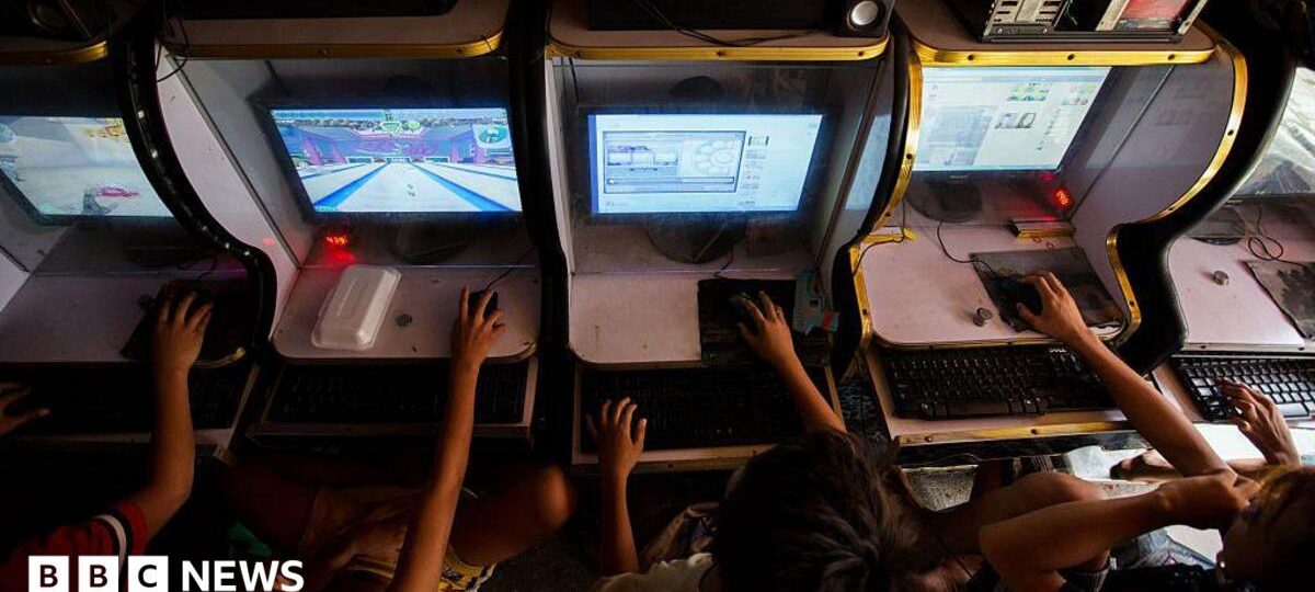 Philippines bans video game played by alleged high school shooter