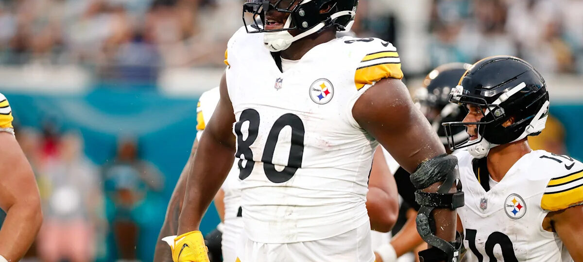 Steelers TE Darnell Washington’s massive extension wasn’t even his biggest news