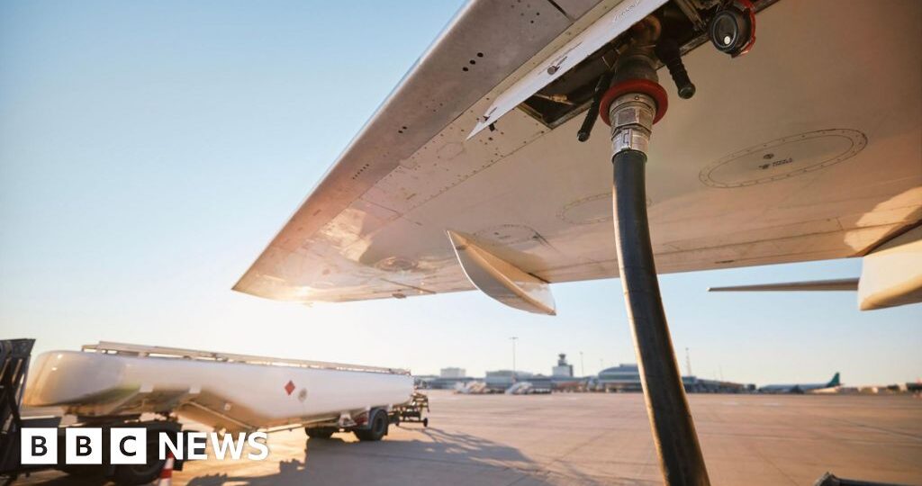 UK vows to phase out Russian diesel and jet fuel imports by new year