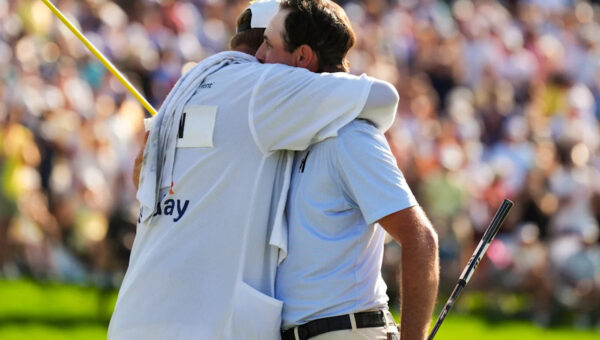 Jani-King Spring Clean Challenge highlights player-caddie relationships