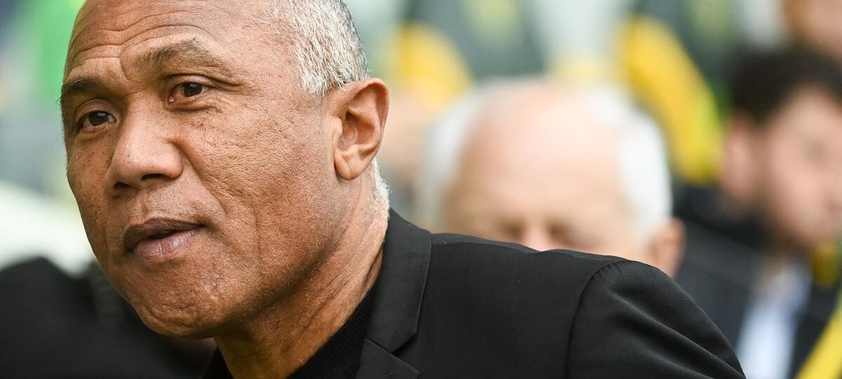 Antoine Kombouaré faces uncertain future at Paris FC