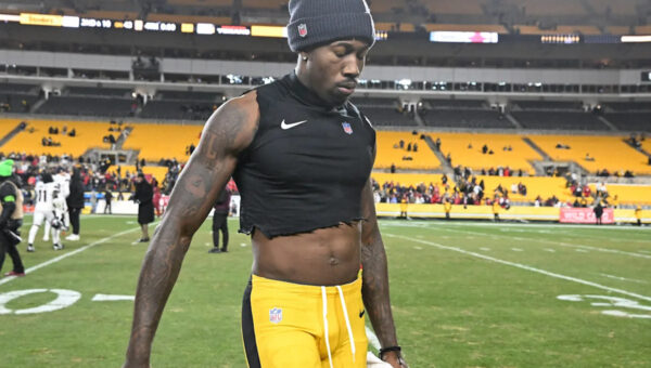 Steelers urged to make 1 final offseason move before training camp