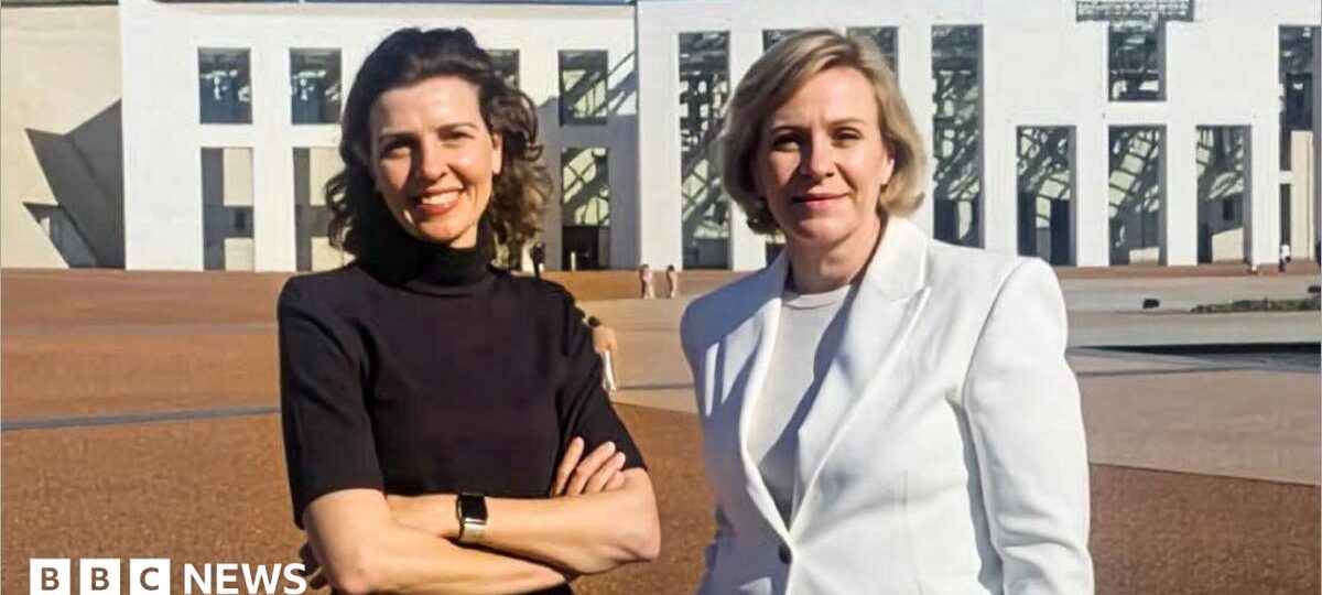 Independent MPs launch new Australian centrist political party