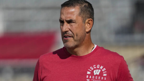 Latest EDGE commitment highlights Wisconsin’s stellar defensive class