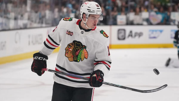 Davidson Shares Early Plans For Blackhawks Center Position in 2026-27
