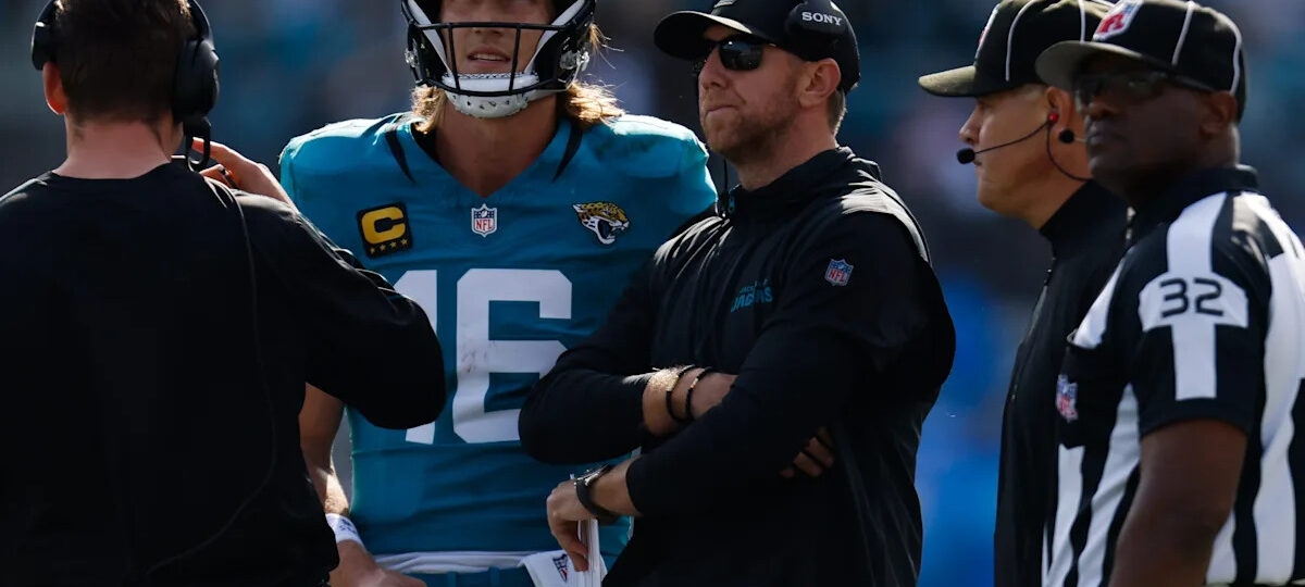 ESPN NFL reporter with key question Jaguars Lawrence, Coen must answer