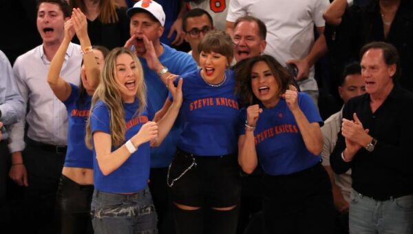 ‘They can’t believe it’: Knicks stage a comeback to top all comebacks in NBA Finals Game 4 vs. Spurs