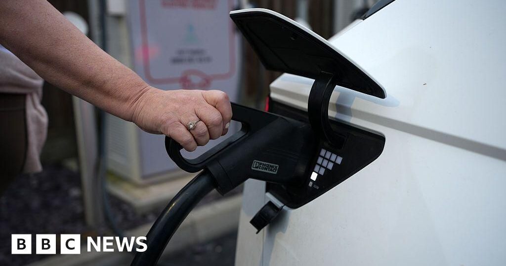 UK electric car sales target set to be weakened