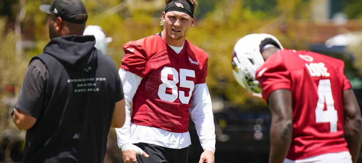 Trey McBride, Elijah Higgins participate in Tight End Unversity