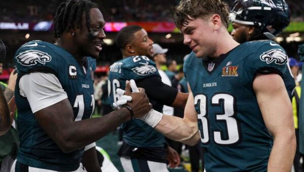 When a ‘jealous’ AJ Brown demanded a Cooper DeJean-like chant from Eagles fans