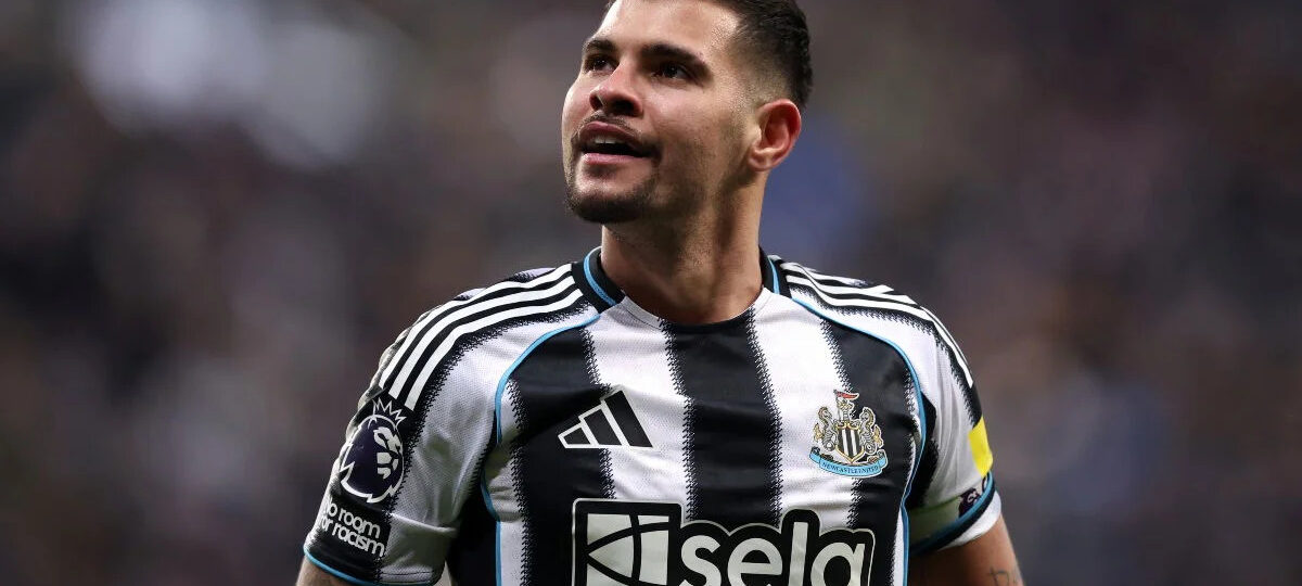 Bruno Guimarães: Liverpool make major decision on United target