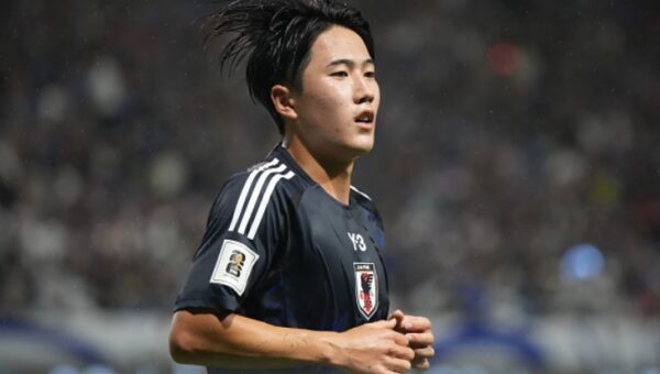 Valencia set to beat Feyenoord to Japanese talent Sato