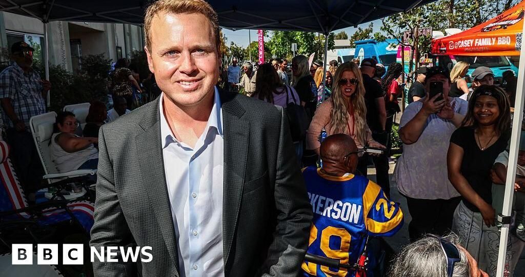 Can a reality show villain become mayor of one of America's largest cities?