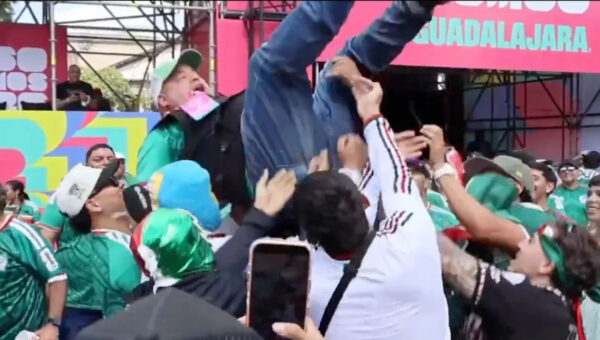 Mexico fans can’t stop picking up reporters during live World Cup segments