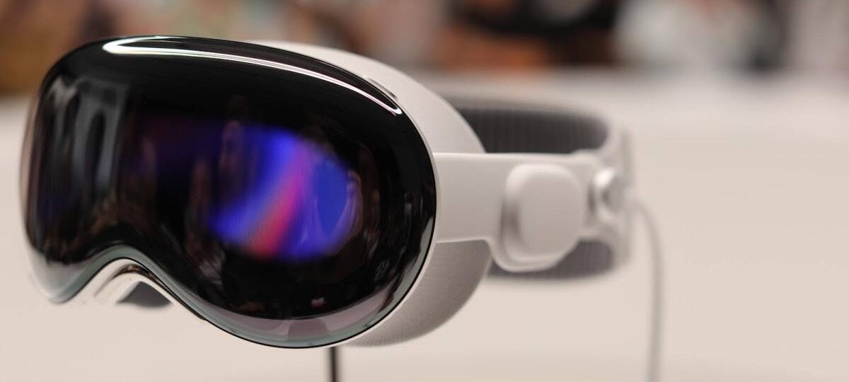 Apple Vision Pro exec is reportedly leaving for OpenAI