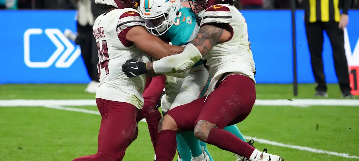 Which Commander will fill leadership vacuum left by Bobby Wagner?