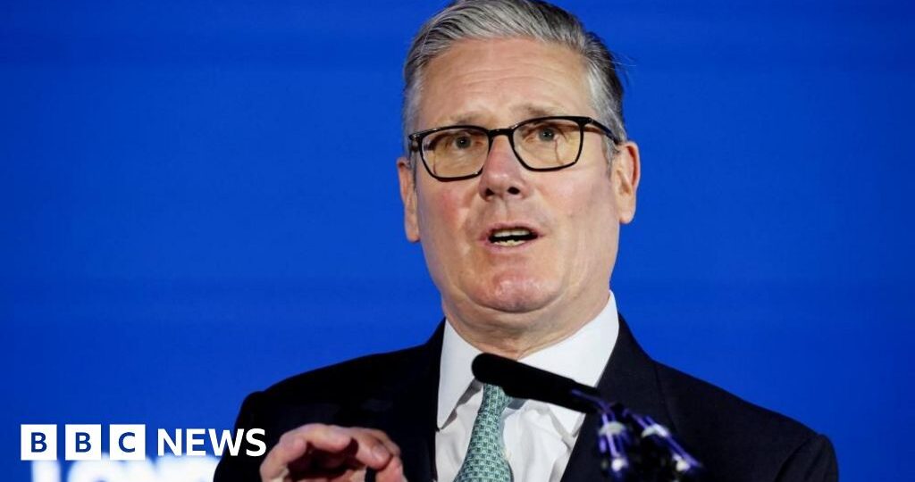 Starmer preparing to announce social media restrictions for children