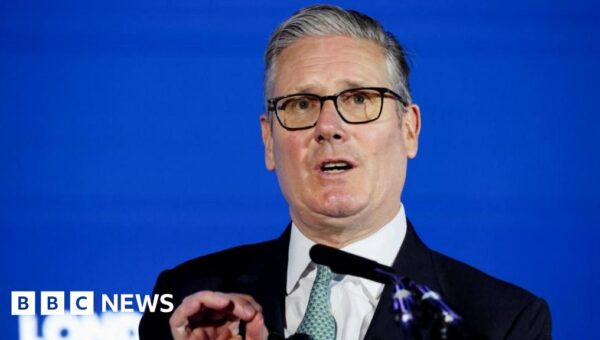 Starmer preparing to announce social media restrictions for children