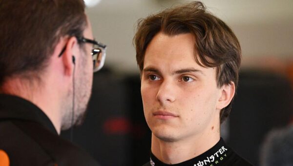 Piastri 'pretty mind-blown' by overturned penalty
