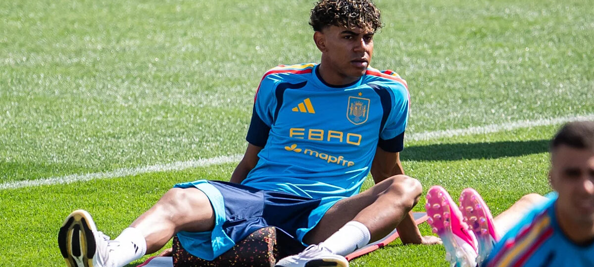 Barcelona clear Lamine Yamal to play for Spain at World Cup 2026 but set conditions after hamstring injury