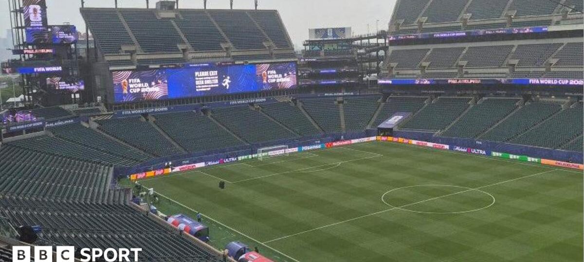 Gates open after bad weather affects France-Iraq tie