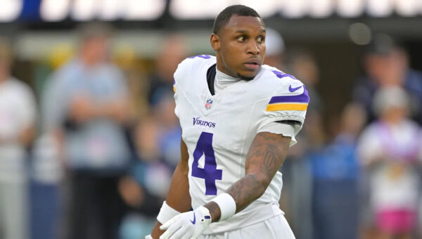 Wan'Dale Robinson chose No. 4 to honor Rondale Moore
