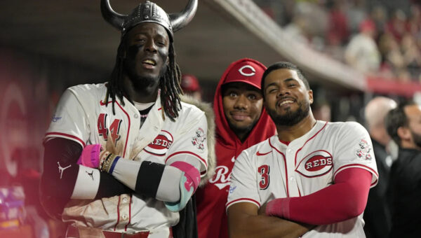 Elly De La Cruz, Hunter Greene inch closer to Reds returns