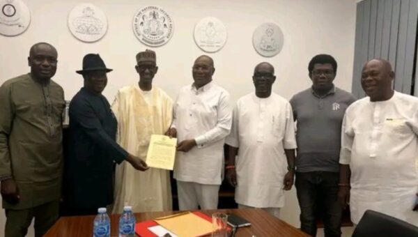 Ijaw, Itsekiri agree power-sharing deal over Warri Federal Constituency