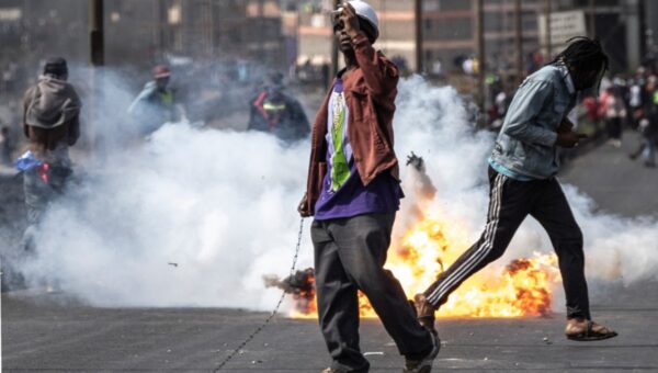 One dead, others arrested as anti-Ebola facility protest erupts in Kenya