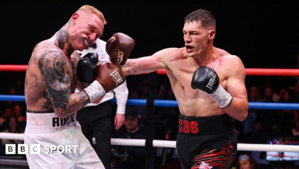 Billam-Smith stops Rozicki in Zuffa Boxing’s UK debut