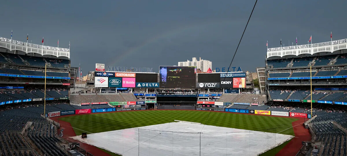 Yankees, Red Sox in rain delay on Saturday night
