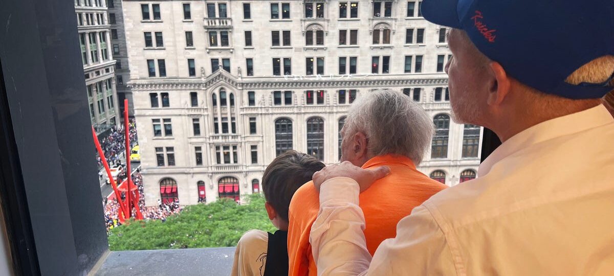 How a long-shot Facebook plea helped an 88-year-old fan — and his family — see Knicks history