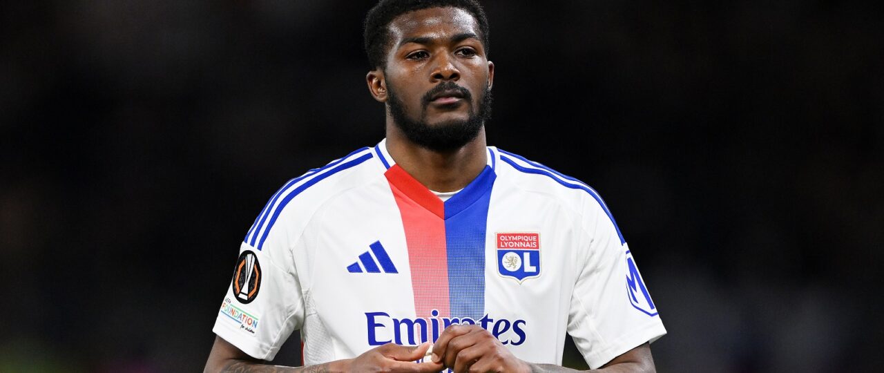 Former Arsenal youth player wanted by multiple Premier League teams as contract enters crucial stage