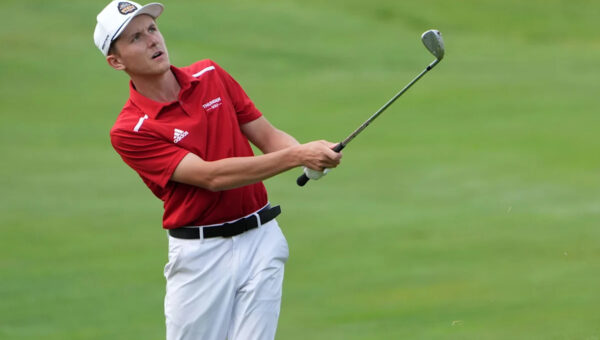 Seymour’s Sigl nets second state title gold; Winneconne earns team title
