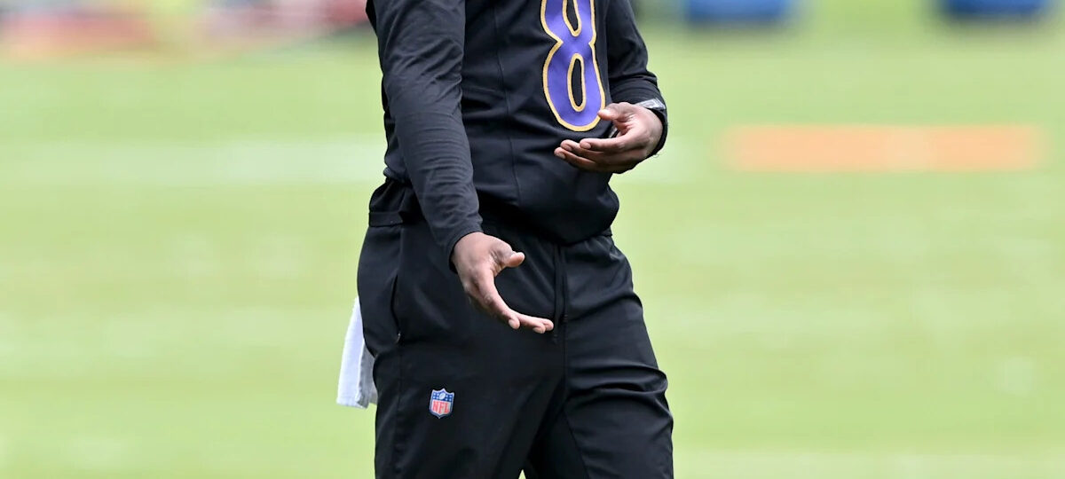 Chris Redman praises Lamar Jackson’s leadership, work ethic