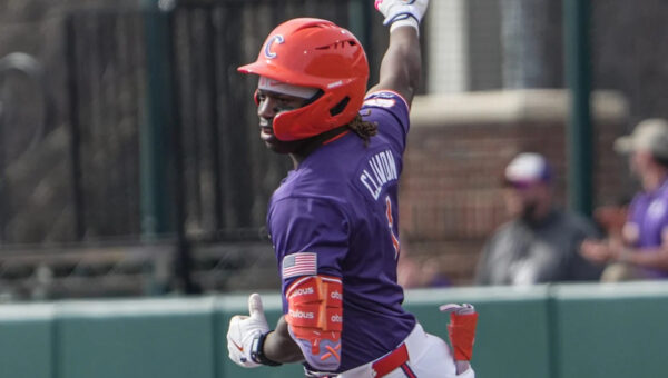 Former Clemson starting out fielder announces transfer, heading to Big Ten