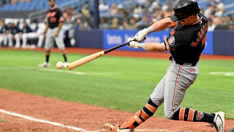Tigers' Kevin McGonigle confused by Mariners' Josh Naylor in near-disaster