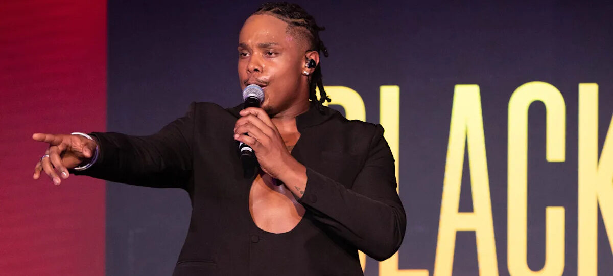 Who is Avery Wilson, the Knicks' 'good luck' national anthem singer?