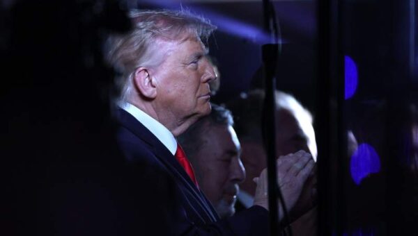 ‘This Is Humiliating’ — NBA World Reacts As ‘Massive Boos Erupt’ for President Donald Trump at Spurs-Knicks Game 3