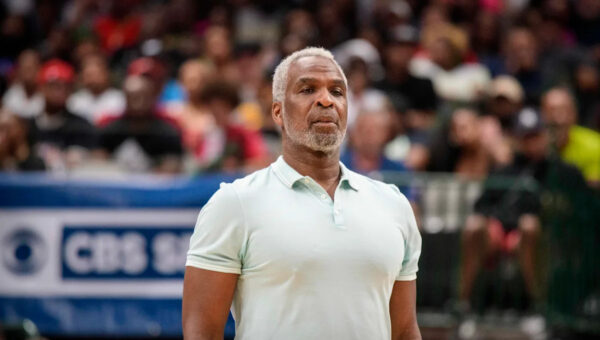Why Knicks great Charles Oakley isn’t attending Game 3 of NBA Finals