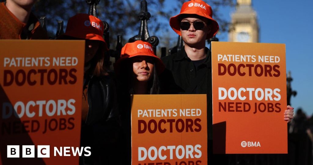 Resident doctors cancel strike after new offer from government