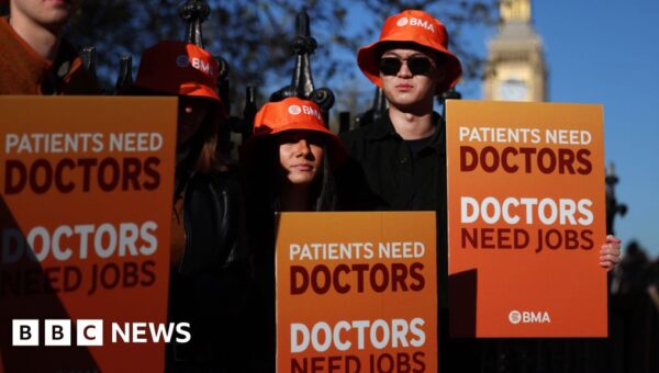 Resident doctors cancel strike after new offer from government
