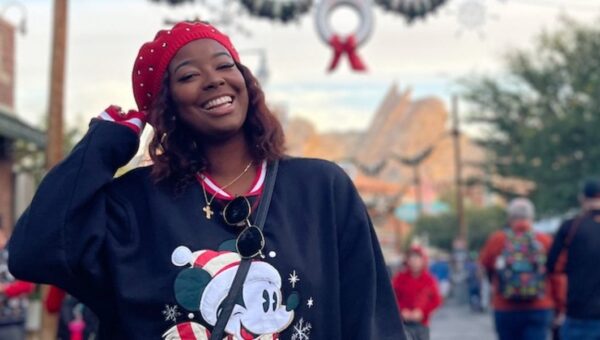 I worked as a VIP tour guide at Disneyland for 5 years. I often watched parkgoers make the same 5 mistakes.