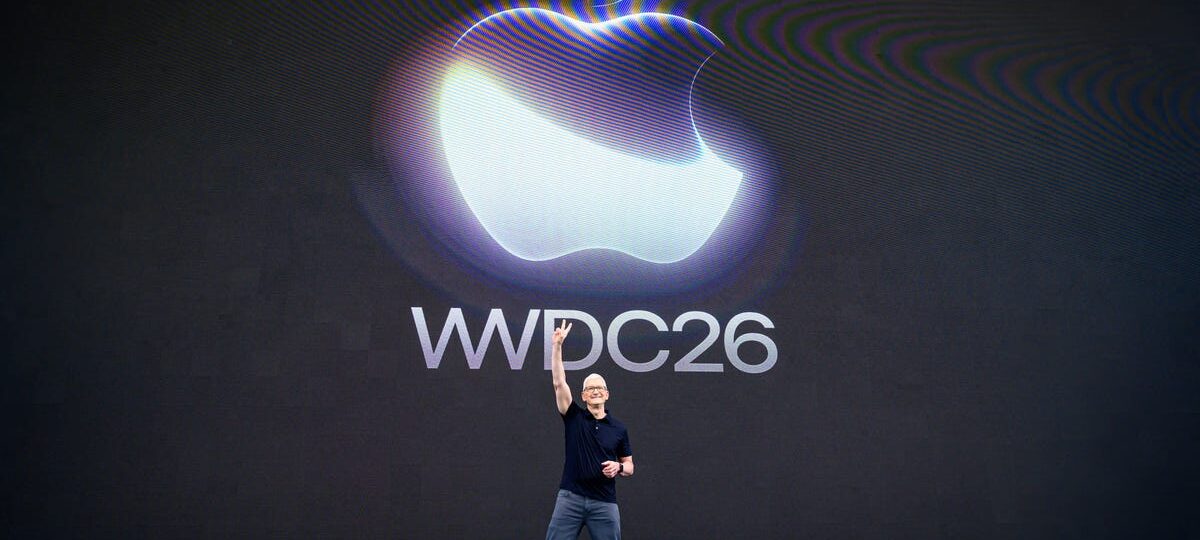 What smart people in tech are saying about Apple's slew of AI announcements