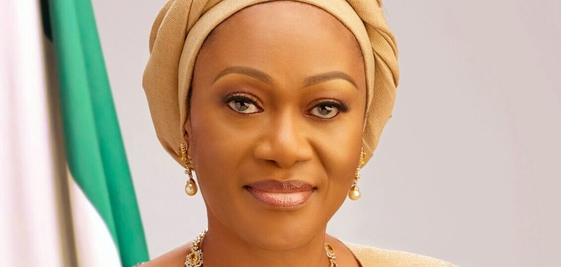 ‘Focus more on kitchen duties’ – Warri monarch hits Remi Tinubu
