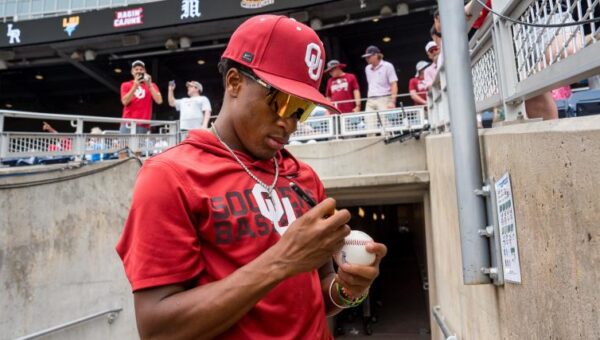 Oklahoma vs. North Carolina NCAA Baseball: Live updates, highlights from 2026 College World Series