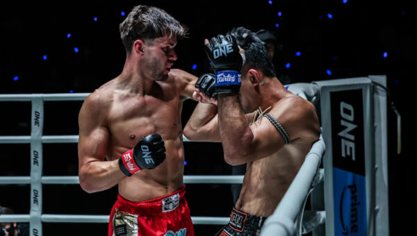 ONE Fight Night 44 Main Event: George Jarvis Rises From Canvas To Knock Out Rungrawee In Instant Classic