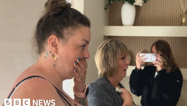 Mum ‘speechless’ as strangers transform her home